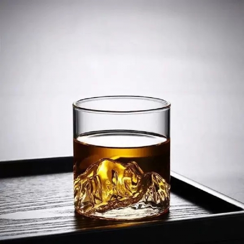 3D Mountain Cup